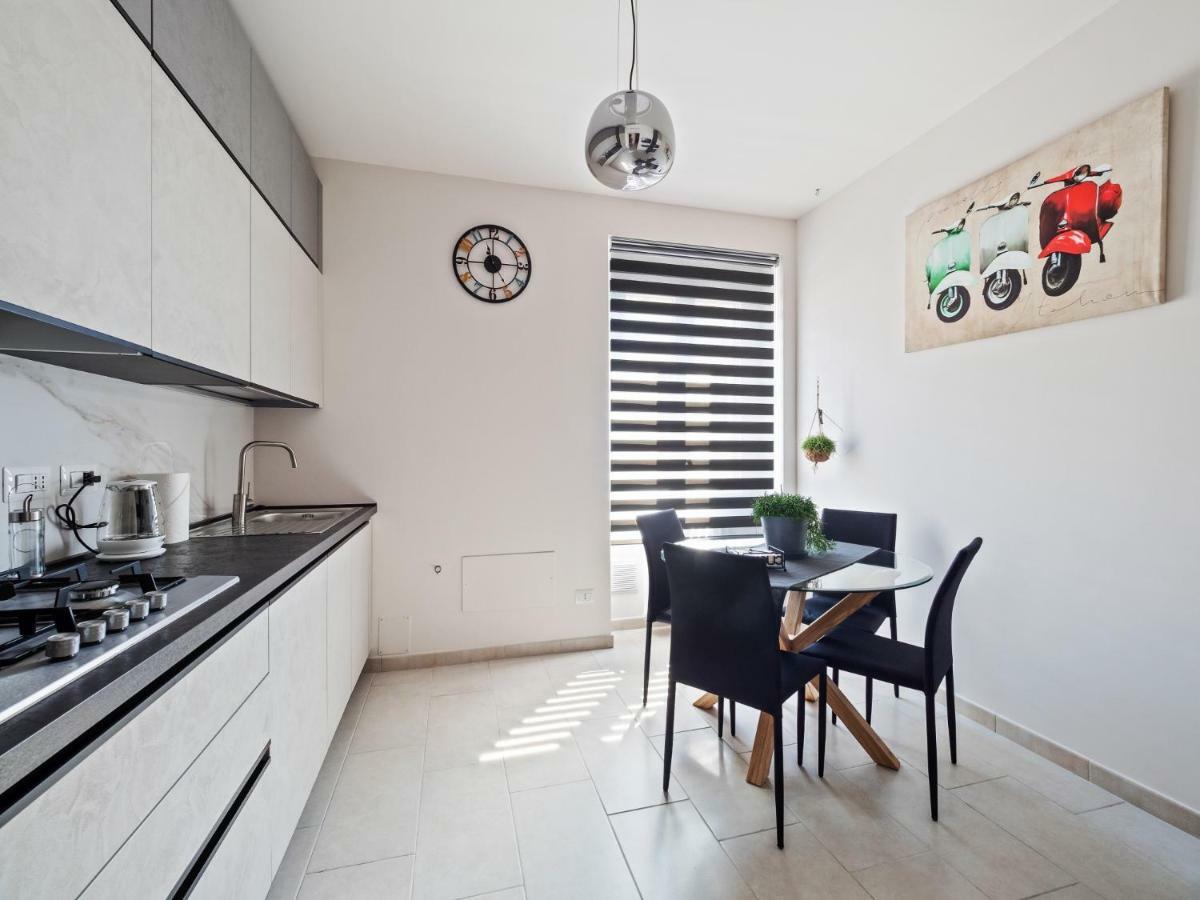 Appartamento Ugolini Milano Exterior foto
