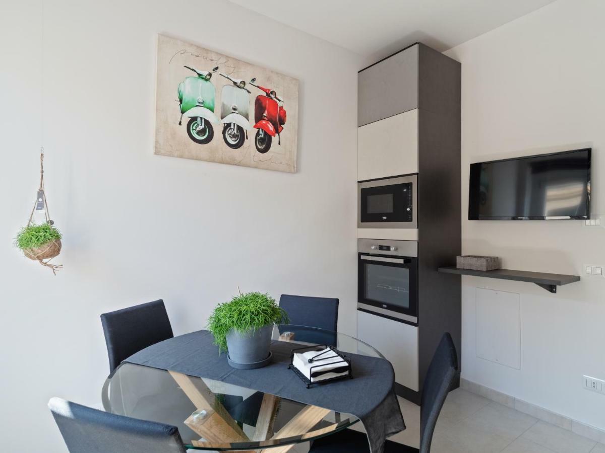Appartamento Ugolini Milano Exterior foto